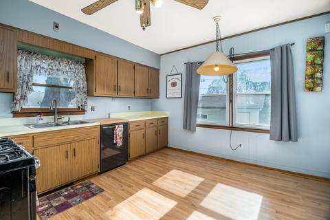8011 44th Ct, Lyons, IL 60534 photo 5