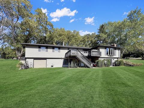2362 Shepard Dr, Freeport, IL 61032 photo 4