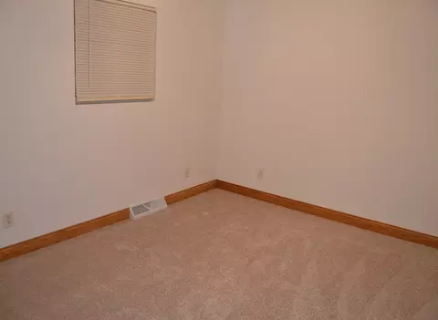 406 Cedar St, Cedar Point, IL 61316 photo 7