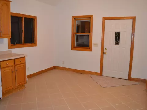 406 Cedar St, Cedar Point, IL 61316 photo 10