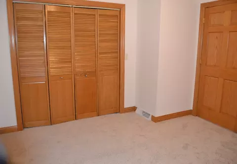406 Cedar St, Cedar Point, IL 61316 photo 8