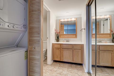 1982 Kenilworth Cir #D, Hoffman Estates, IL 60169 photo 13