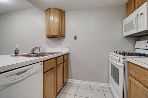 1982 Kenilworth Cir #D, Hoffman Estates, IL 60169 photo 18