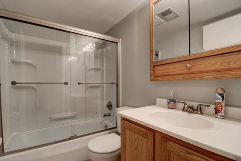1982 Kenilworth Cir #D, Hoffman Estates, IL 60169 photo 27