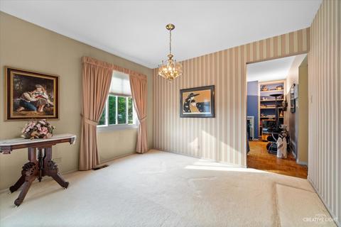 1406 Blackburn St, Wheaton, IL 60189 photo 5