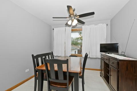 7608 S Oconto Ave, Bridgeview, IL 60455 photo 10