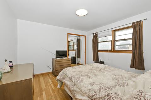 7608 S Oconto Ave, Bridgeview, IL 60455 photo 4