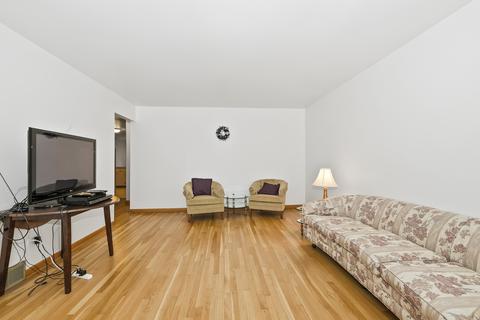 7608 S Oconto Ave, Bridgeview, IL 60455 photo 3