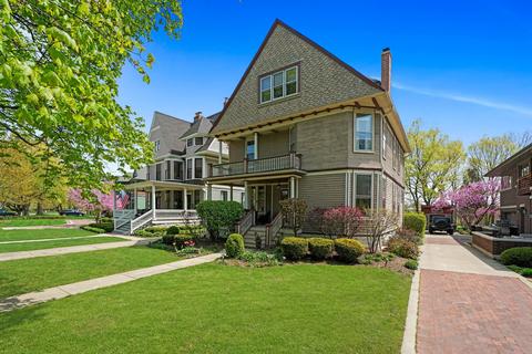 41 Longcommon Rd, Riverside, IL 60546 photo 3