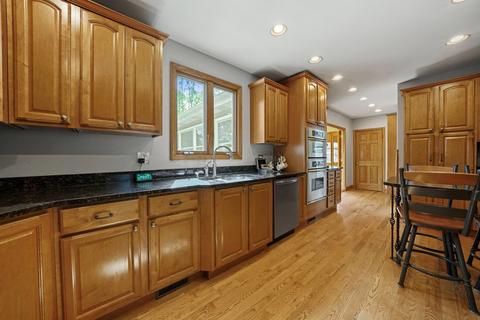 41 Longcommon Rd, Riverside, IL 60546 photo 13