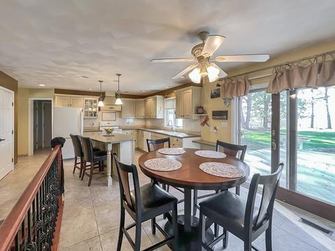 2812 Red Fox Ct, Freeport, IL 61032 photo 14