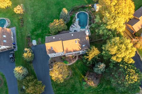 2204 N Pebble Dr, Mchenry, IL 60051 photo 39