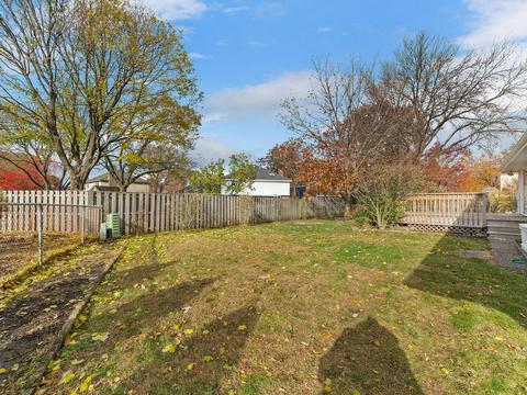 1702 Dickinson Dr, Wheaton, IL 60189 photo 24