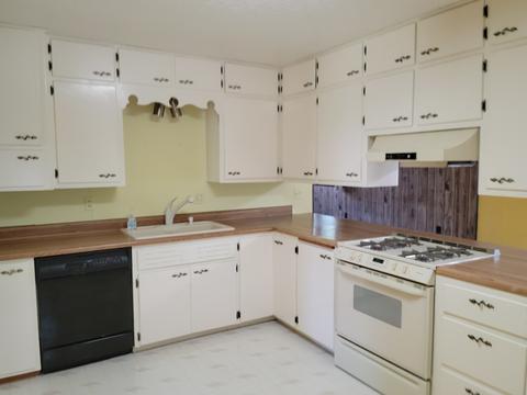 1351 Inglesh Ave, Kankakee, IL 60901 photo 3