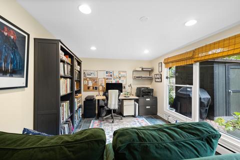 1467 E 55th Pl, Chicago, IL 60637 photo 23