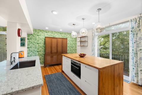 1467 E 55th Pl, Chicago, IL 60637 photo 5