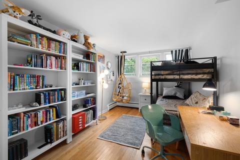 1467 E 55th Pl, Chicago, IL 60637 photo 17