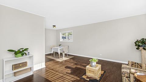 260 Fletcher Dr, Wheeling, IL 60090 photo 4