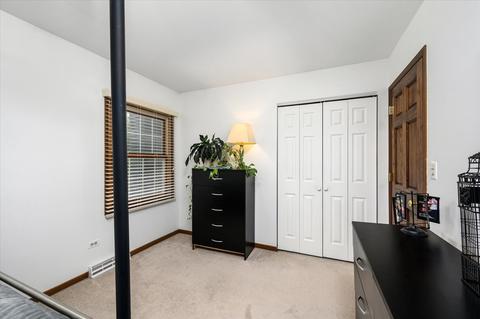 1725 Hickory Ln, Wheaton, IL 60187 photo 26