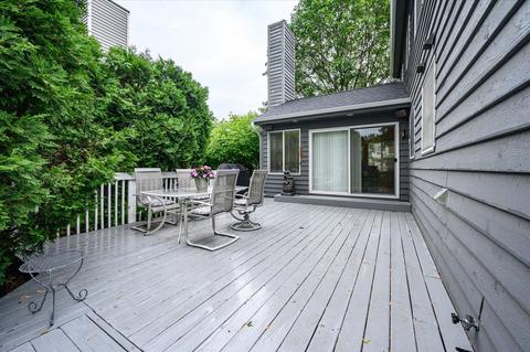 1725 Hickory Ln, Wheaton, IL 60187 photo 37