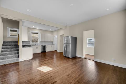 7545 S Champlain Ave, Chicago, IL 60619 photo 6