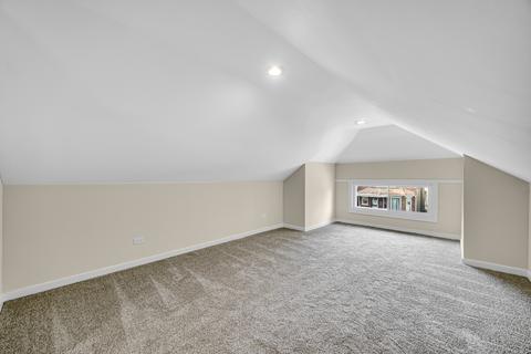 7545 S Champlain Ave, Chicago, IL 60619 photo 16