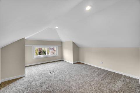 7545 S Champlain Ave, Chicago, IL 60619 photo 15