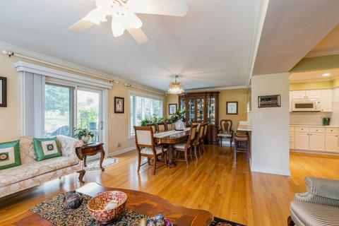 1822 Golf View Dr, Bartlett, IL 60103 photo 9
