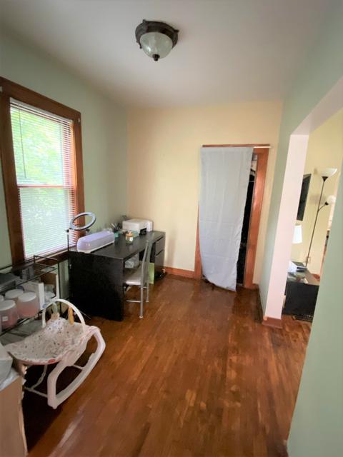 557 Bird St, Elgin, IL 60123 photo 5