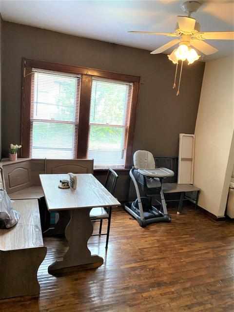 557 Bird St, Elgin, IL 60123 photo 9