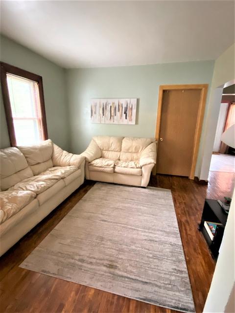 557 Bird St, Elgin, IL 60123 photo 6