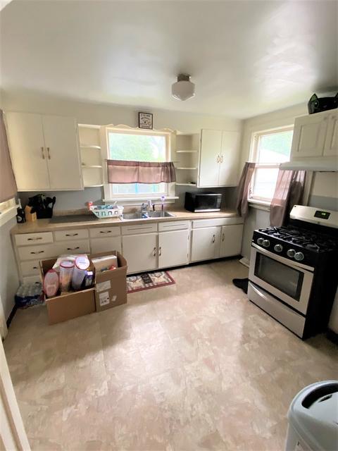 557 Bird St, Elgin, IL 60123 photo 8