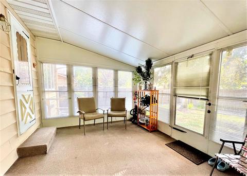 636 Longview Dr, Antioch, IL 60002 photo 10