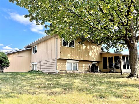 636 Longview Dr, Antioch, IL 60002 photo 13