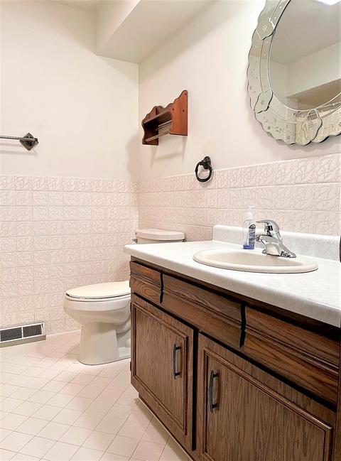 636 Longview Dr, Antioch, IL 60002 photo 22