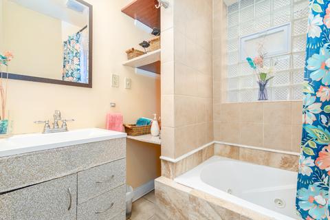 2714 E 77th St, Chicago, IL 60649 photo 7