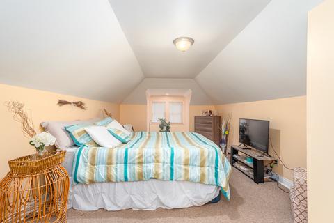 2714 E 77th St, Chicago, IL 60649 photo 15