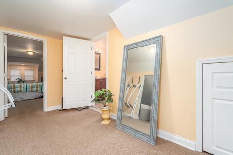 2714 E 77th St, Chicago, IL 60649 photo 16