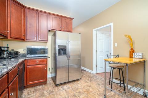 2714 E 77th St, Chicago, IL 60649 photo 11
