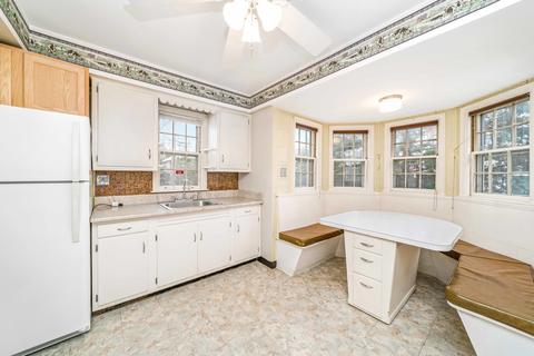 1150 Jackson St, Aurora, IL 60505 photo 12