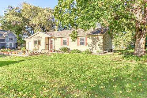 4 Burton St, Millbrook, IL 60536 photo 2
