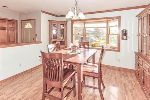4 Burton St, Millbrook, IL 60536 photo 9