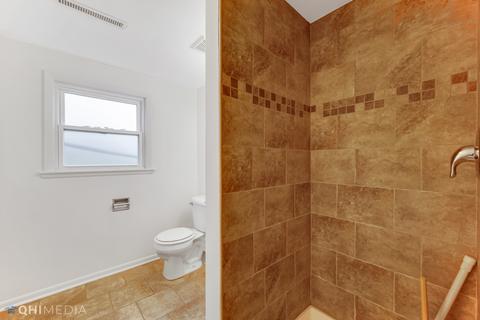 6048 Rob Roy Dr, Oak Forest, IL 60452 photo 17