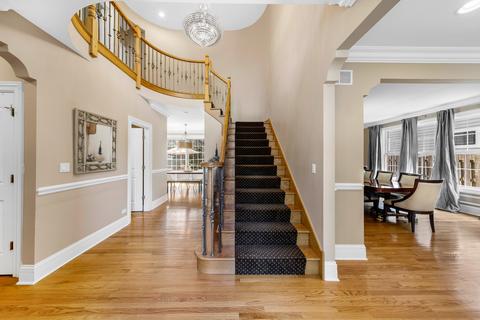 2235 Covert Rd, Glenview, IL 60025 photo 3