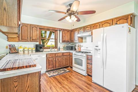 737 Wright Ct, Sandwich, IL 60548 photo 15