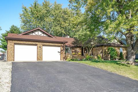 737 Wright Ct, Sandwich, IL 60548 photo 1
