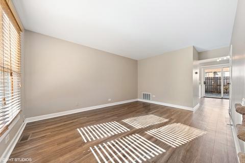 1718 Sessions Walk, Hoffman Estates, IL 60169 photo 5