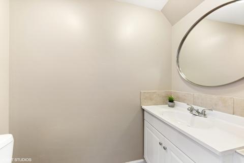 1718 Sessions Walk, Hoffman Estates, IL 60169 photo 10