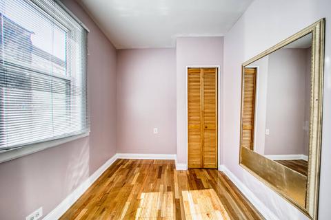 4914 N Springfield Ave, Chicago, IL 60625 photo 21