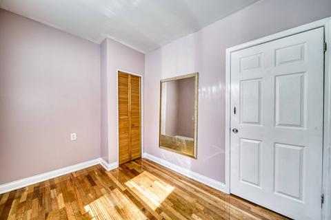 4914 N Springfield Ave, Chicago, IL 60625 photo 17